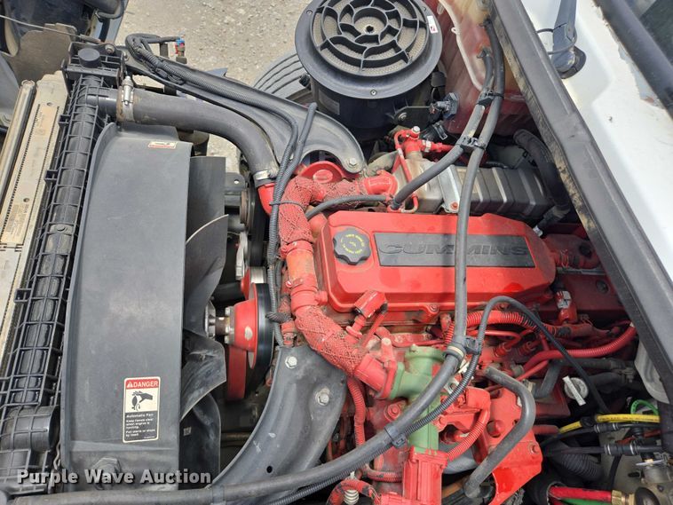 image for item YA0492 2012 Freightliner  Business Class M2 106 box truck