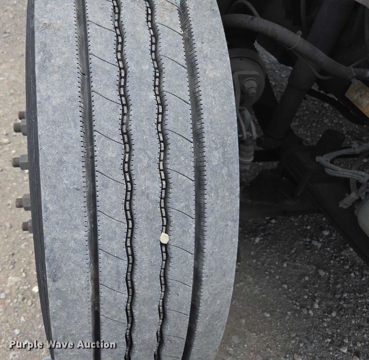 image for item YA0492 2012 Freightliner  Business Class M2 106 box truck