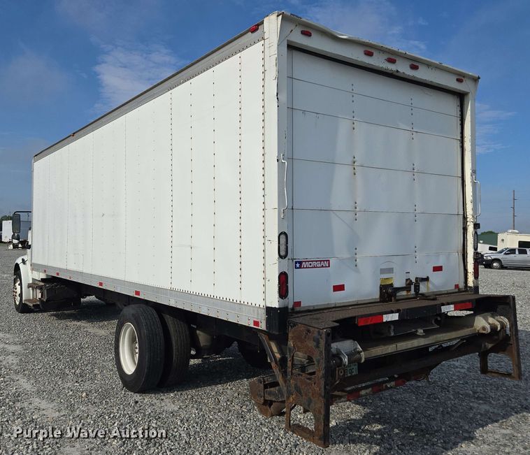 image for item YA0523 2014 Freightliner Business Class M2 106 box truck