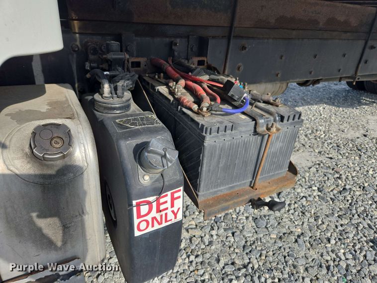 image for item YA0523 2014 Freightliner Business Class M2 106 box truck