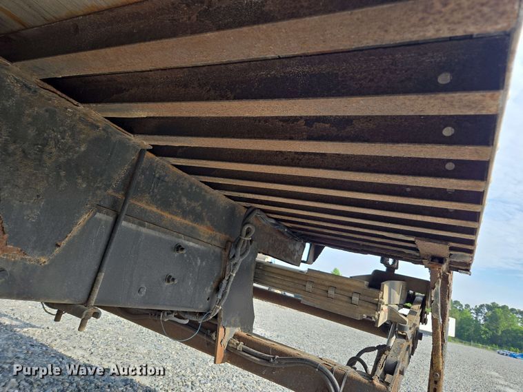 image for item YA0523 2014 Freightliner Business Class M2 106 box truck