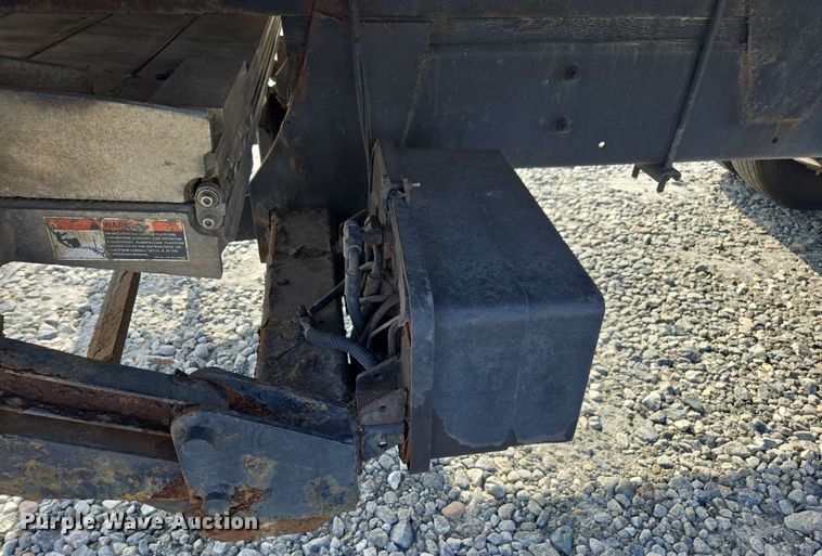 image for item YA0523 2014 Freightliner Business Class M2 106 box truck