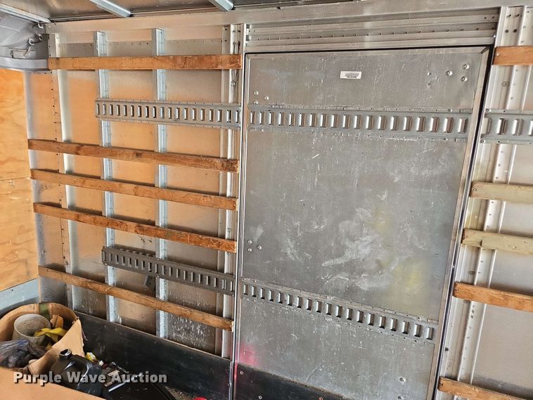 image for item YA0523 2014 Freightliner Business Class M2 106 box truck