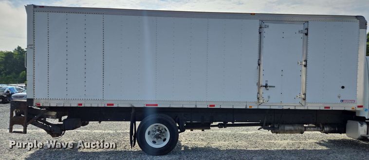 image for item YA0523 2014 Freightliner Business Class M2 106 box truck