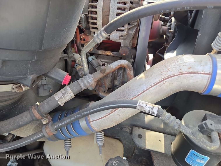 image for item YA0523 2014 Freightliner Business Class M2 106 box truck