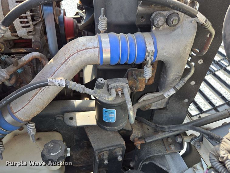 image for item YA0523 2014 Freightliner Business Class M2 106 box truck