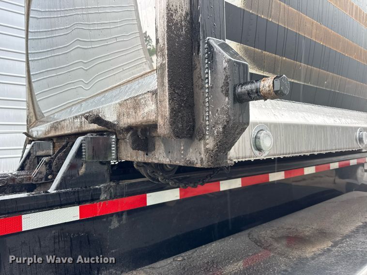 image for item YA0539 2022 Rogue RTB5004 transfer pup trailer