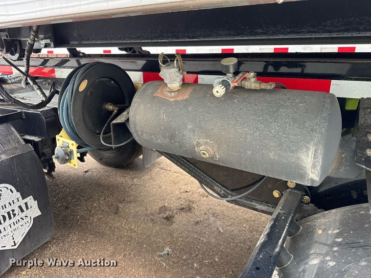 image for item YA0539 2022 Rogue RTB5004 transfer pup trailer