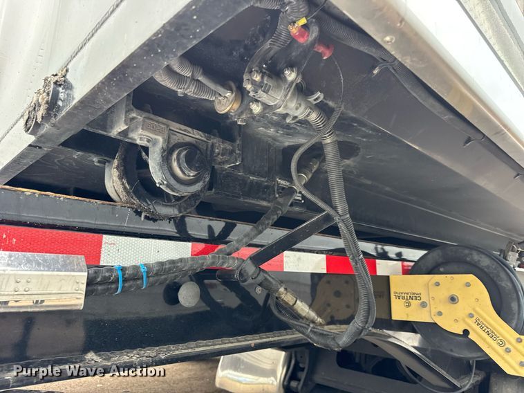 image for item YA0539 2022 Rogue RTB5004 transfer pup trailer