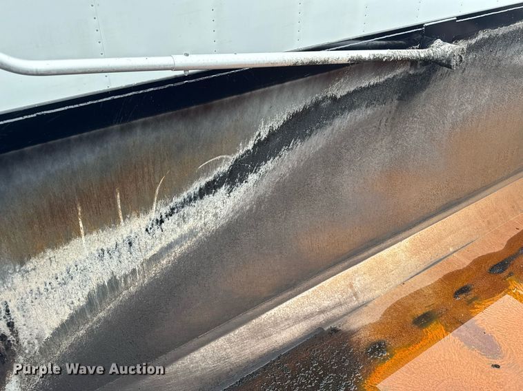 image for item YA0539 2022 Rogue RTB5004 transfer pup trailer