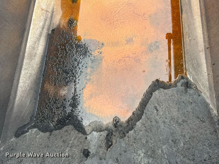 image for item YA0539 2022 Rogue RTB5004 transfer pup trailer