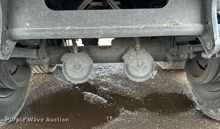 image for item YA0539 2022 Rogue RTB5004 transfer pup trailer