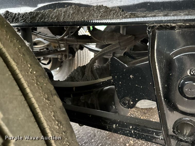 image for item YA0539 2022 Rogue RTB5004 transfer pup trailer