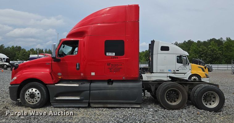 image for item YA0540 2018 International LT625 semi truck