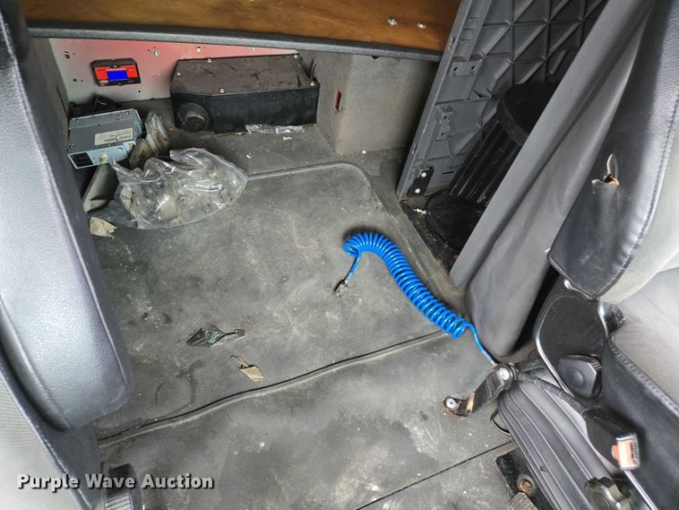 image for item YA0540 2018 International LT625 semi truck