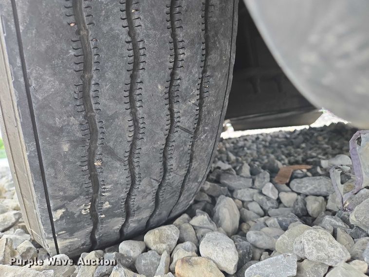 image for item YA0540 2018 International LT625 semi truck