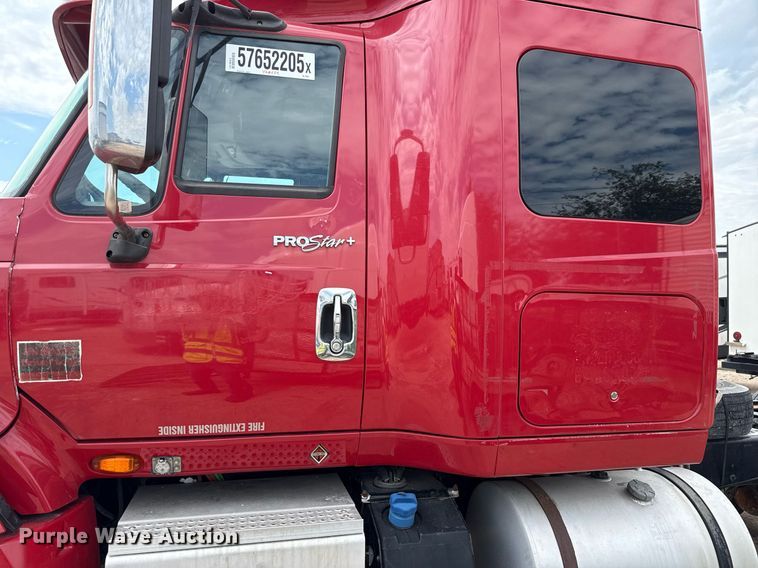 image for item YA0554 2014 International ProStar Plus 122 semi truck