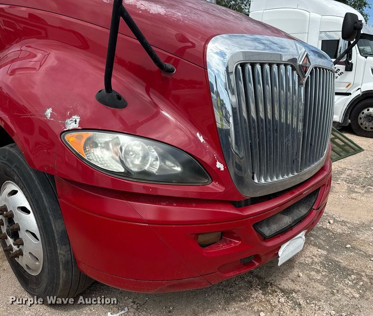 image for item YA0554 2014 International ProStar Plus 122 semi truck