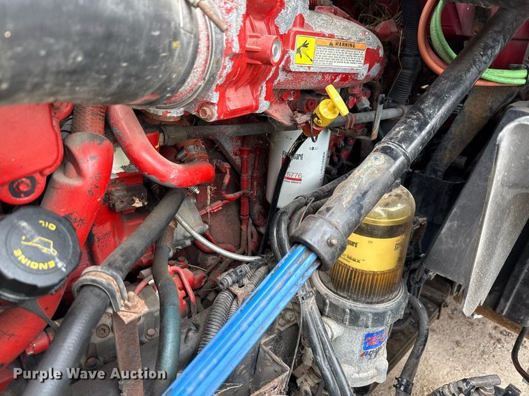 image for item YA0554 2014 International ProStar Plus 122 semi truck