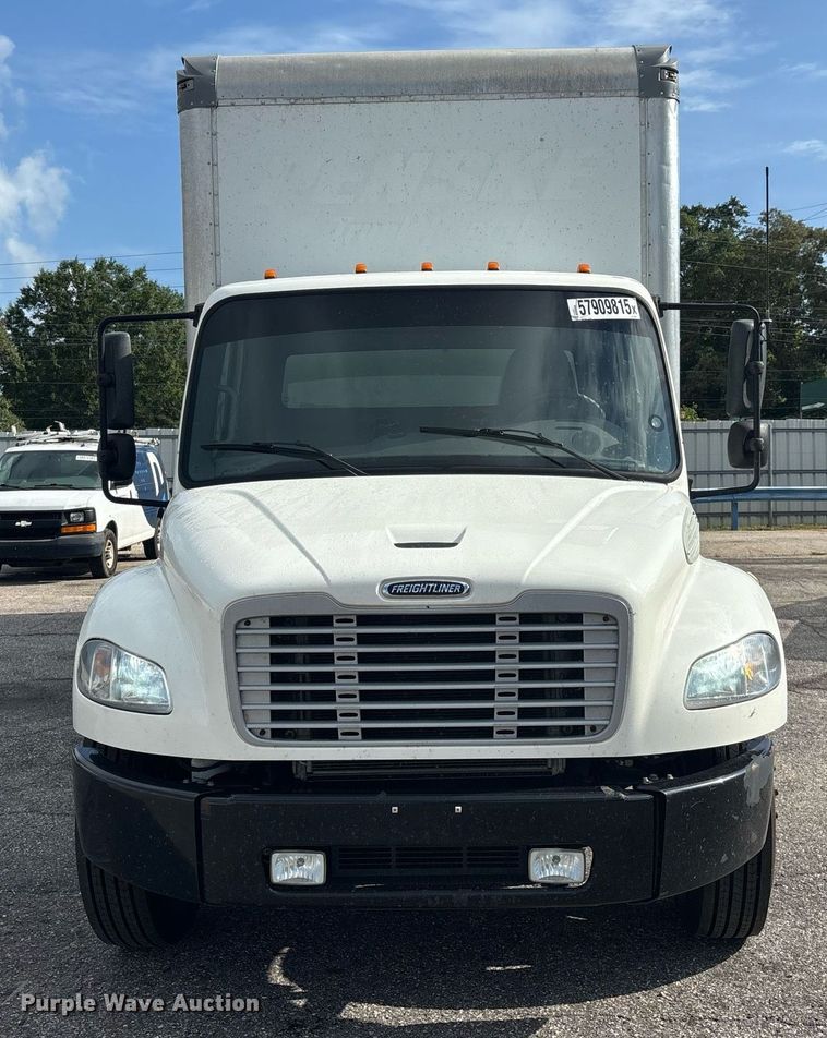 image for item YA0555 2018 Freightliner Business Class M2 106 box truck