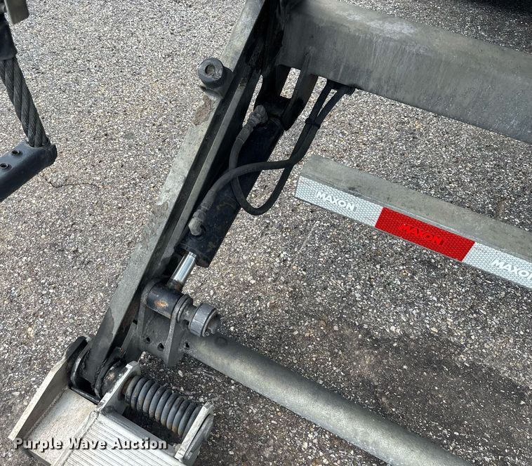 image for item YA0555 2018 Freightliner Business Class M2 106 box truck