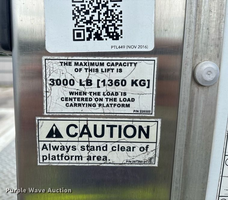 image for item YA0555 2018 Freightliner Business Class M2 106 box truck