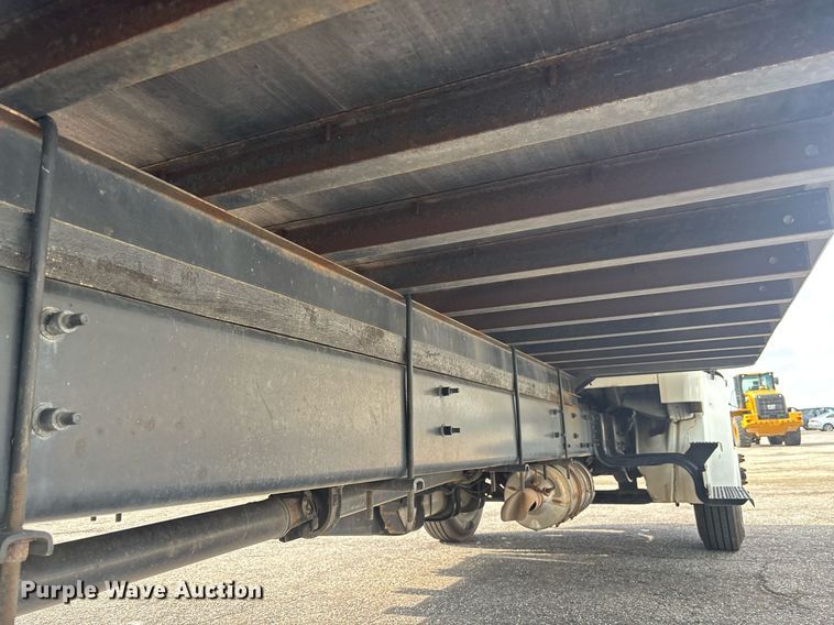 image for item YA0555 2018 Freightliner Business Class M2 106 box truck