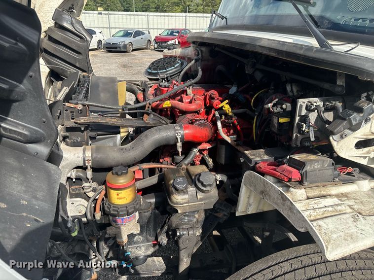 image for item YA0555 2018 Freightliner Business Class M2 106 box truck