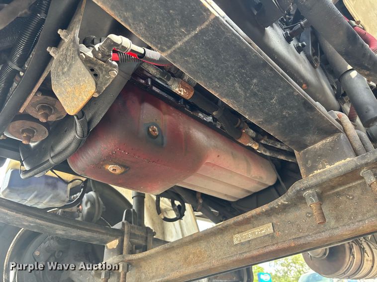 image for item YA0555 2018 Freightliner Business Class M2 106 box truck