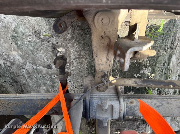 image for item YA0574 2015 International ProStar Plus 122 semi truck