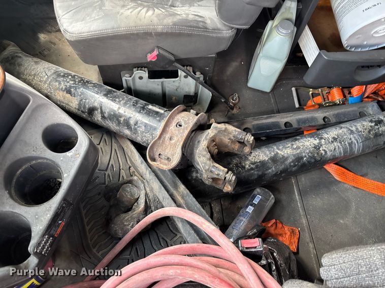 image for item YA0574 2015 International ProStar Plus 122 semi truck