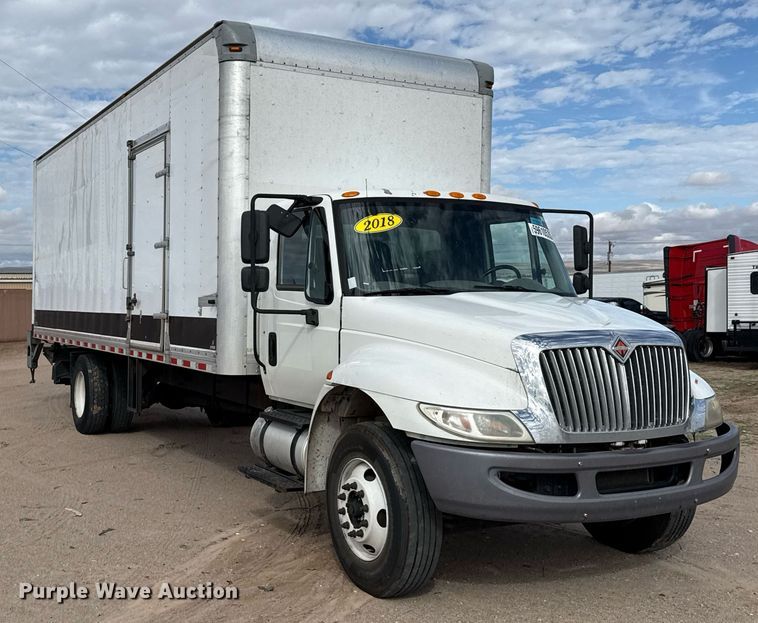 image for item YA0609 2018 International DuraStar 4300 box truck