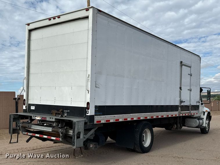 image for item YA0609 2018 International DuraStar 4300 box truck