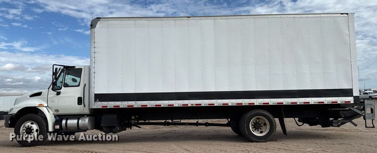 image for item YA0609 2018 International DuraStar 4300 box truck