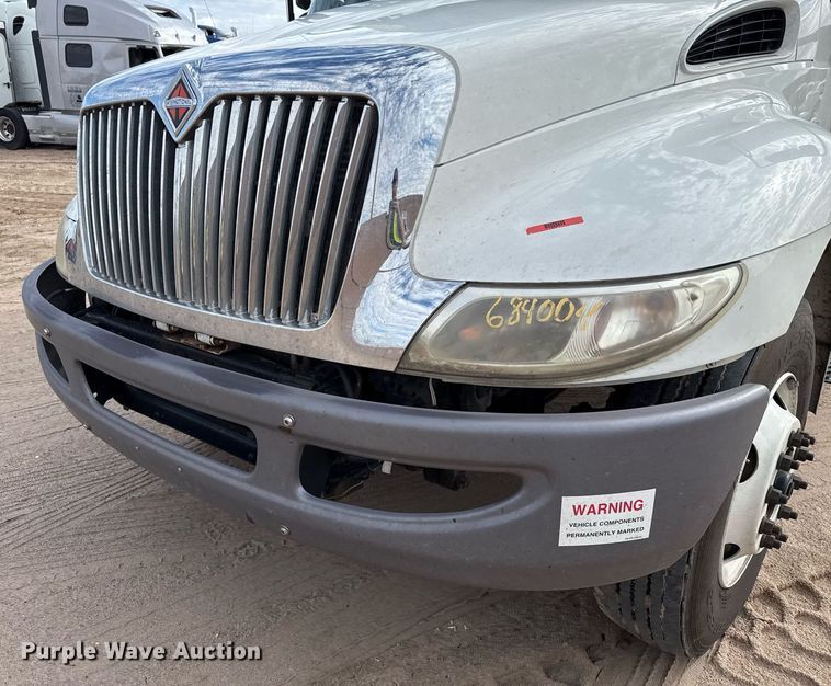 image for item YA0609 2018 International DuraStar 4300 box truck