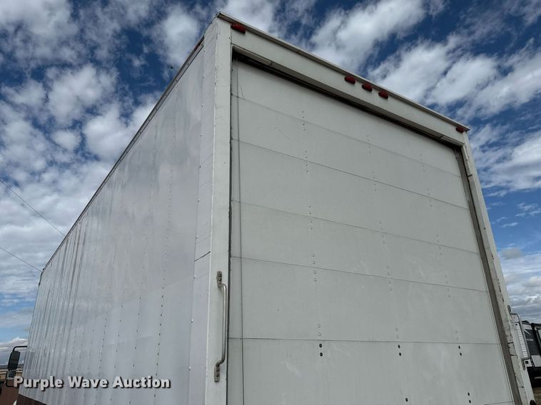 image for item YA0609 2018 International DuraStar 4300 box truck