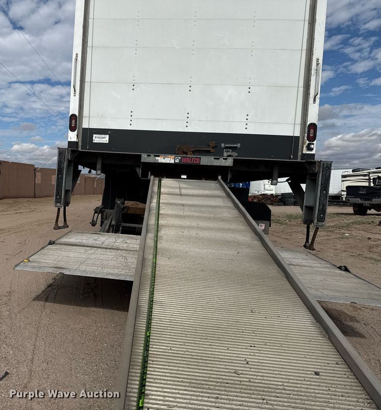 image for item YA0609 2018 International DuraStar 4300 box truck