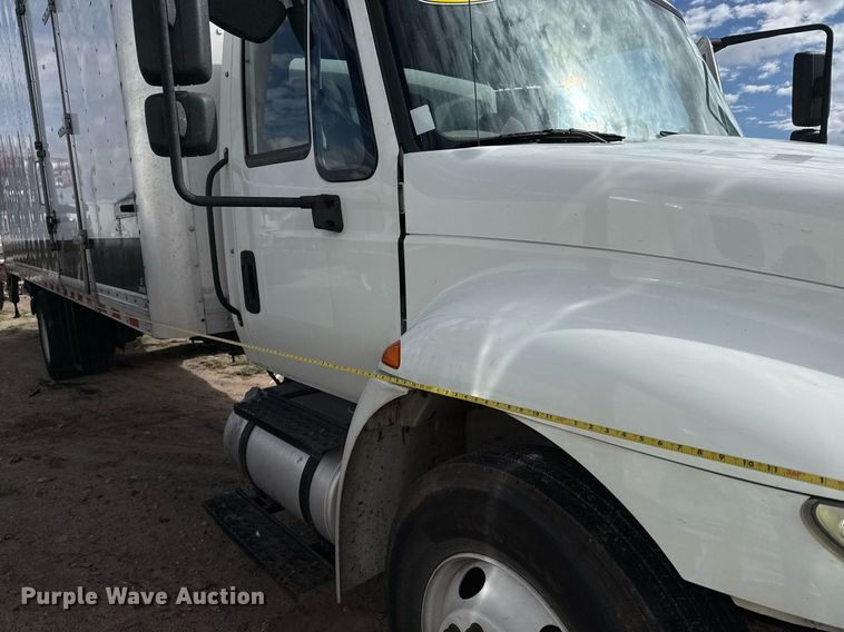 image for item YA0609 2018 International DuraStar 4300 box truck