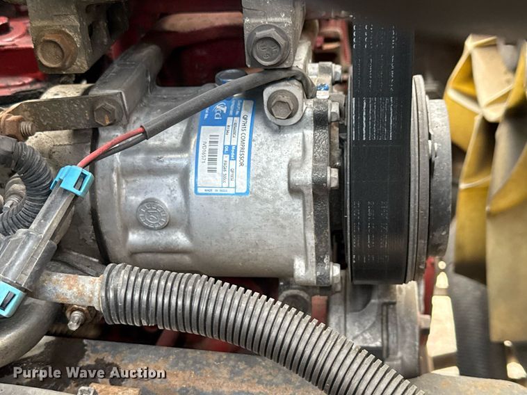 image for item YA0609 2018 International DuraStar 4300 box truck