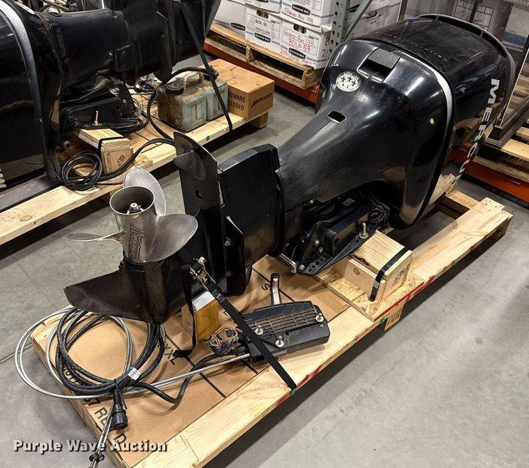 image for item DT6650 2007 Mercury Optimax outboard engine