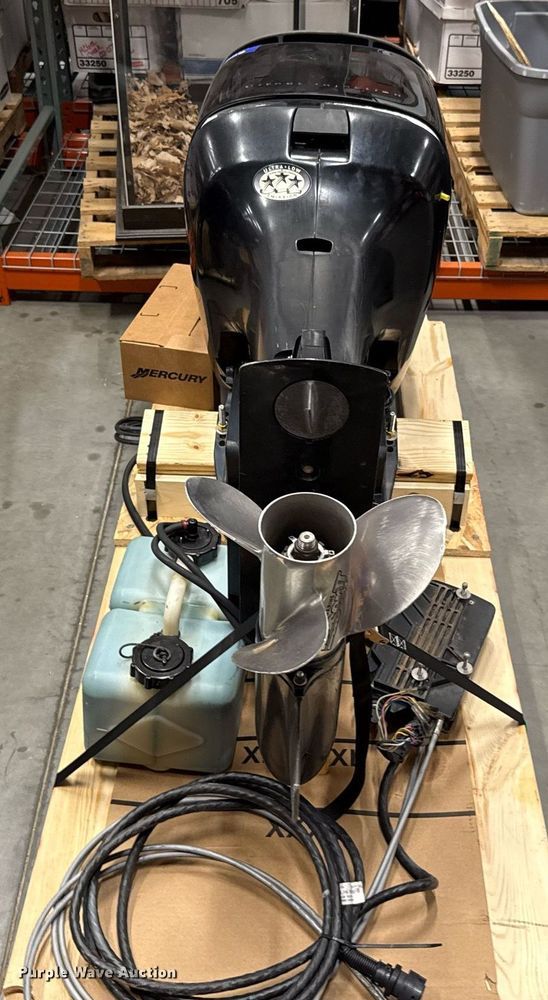 image for item DT6650 2007 Mercury Optimax outboard engine