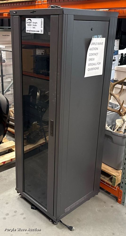 image for item DT6651 3 Series  audio rack