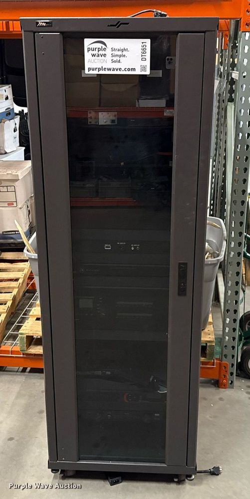 image for item DT6651 3 Series  audio rack