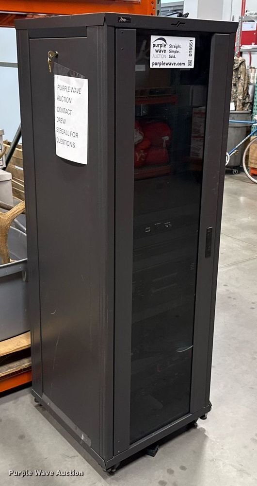 image for item DT6651 3 Series  audio rack