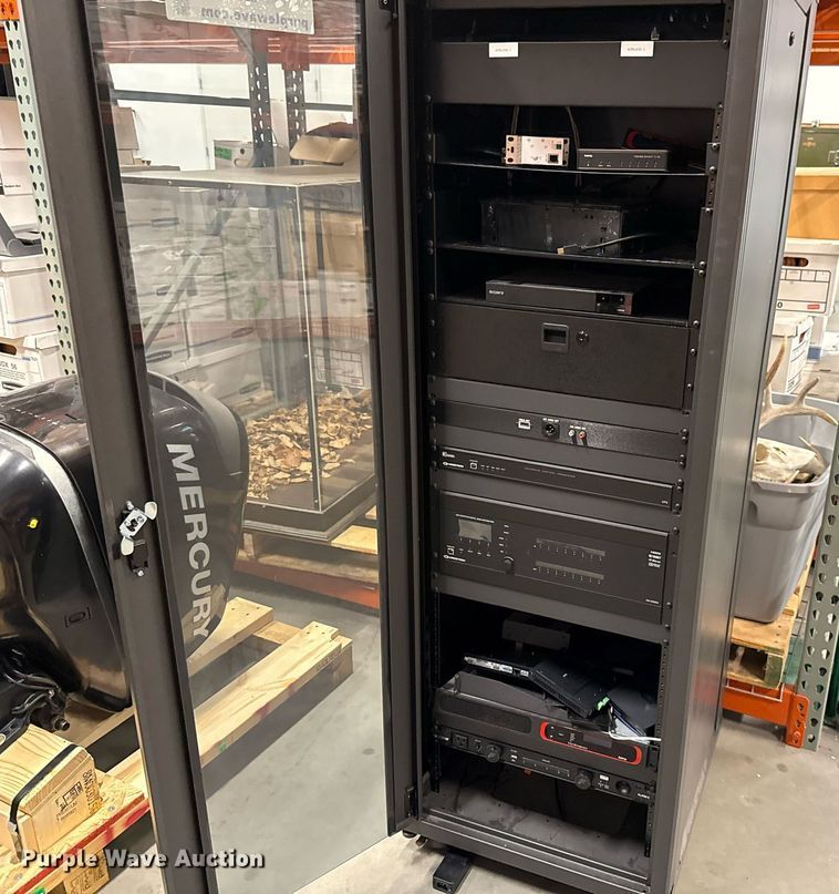 image for item DT6651 3 Series  audio rack