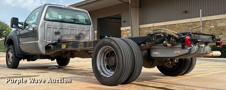 image for item DT6654 2012 Ford F550 truck cab and chassis