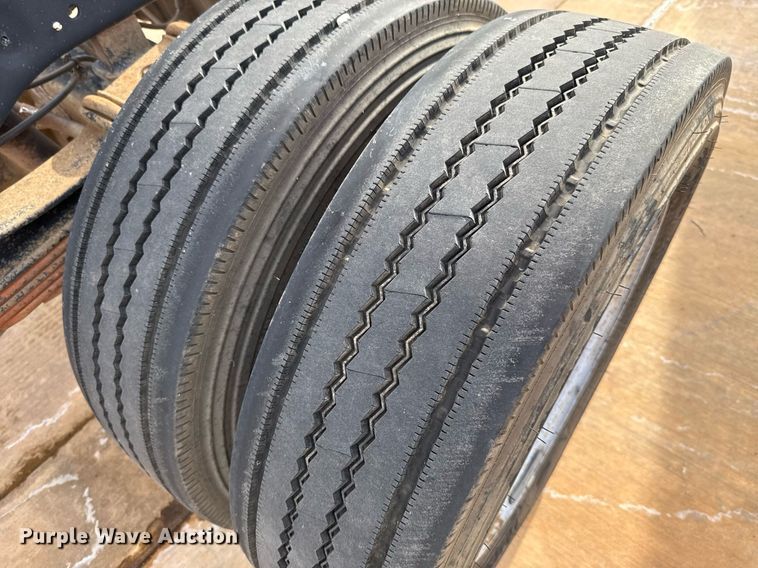 image for item DT6654 2012 Ford F550 truck cab and chassis