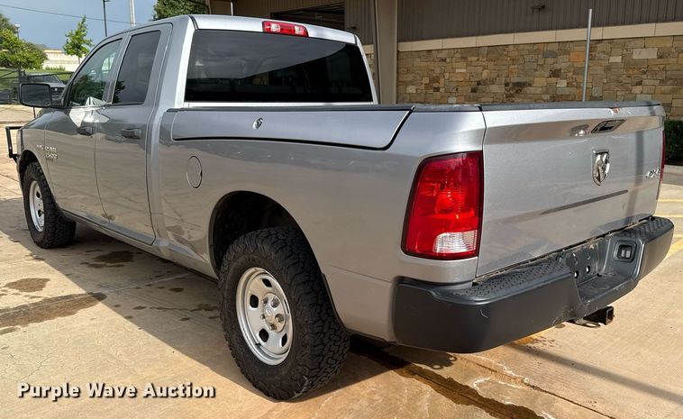 image for item DT6655 2019 Dodge Ram 1500 Classic  Quad Cab pickup truck