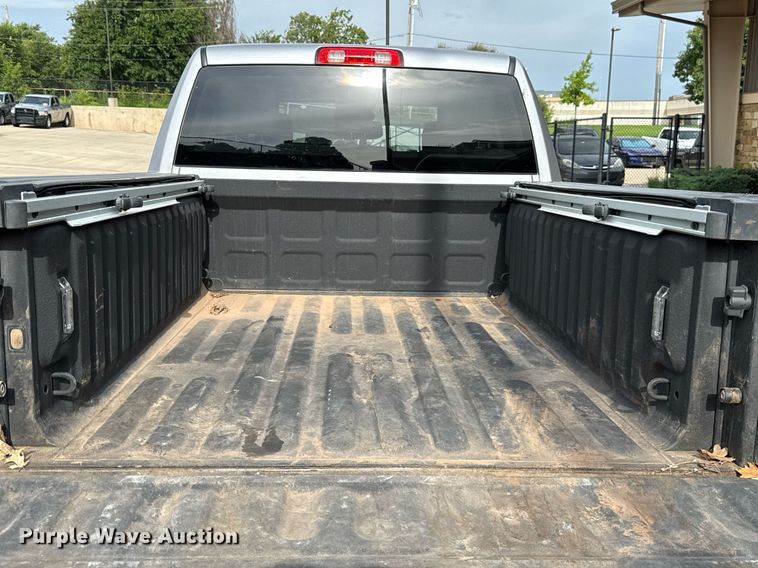 image for item DT6655 2019 Dodge Ram 1500 Classic  Quad Cab pickup truck