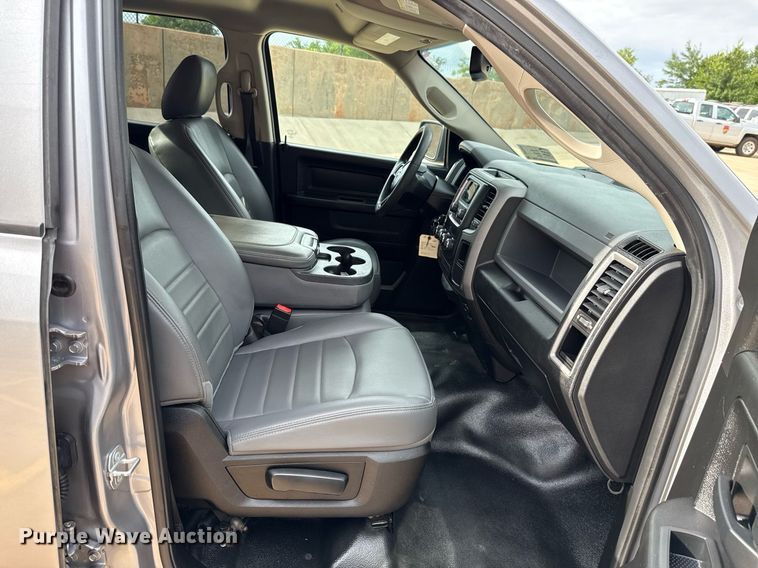 image for item DT6655 2019 Dodge Ram 1500 Classic  Quad Cab pickup truck